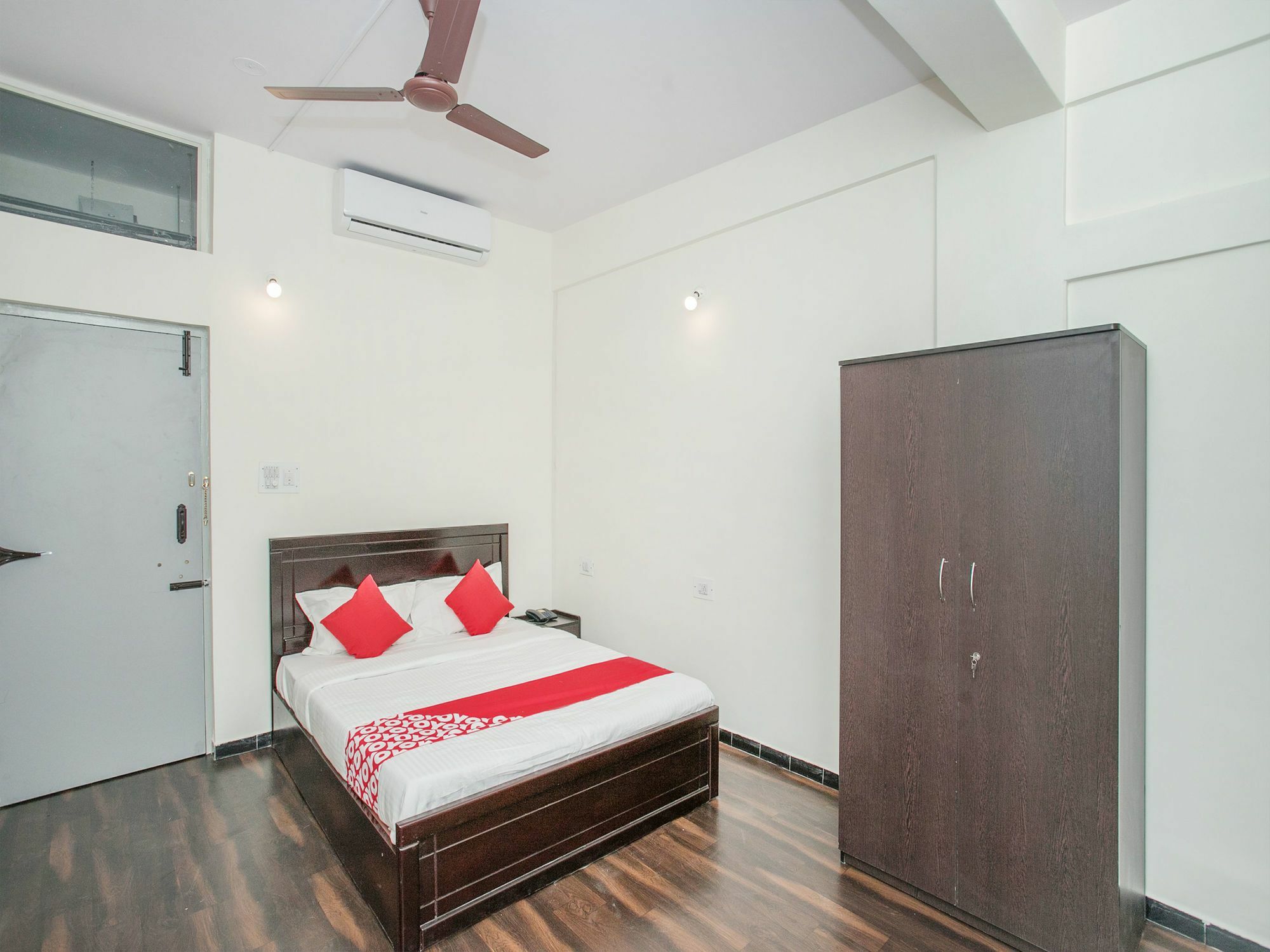 Oyo 14430 Sunshine Grand Otel Bangalore Dış mekan fotoğraf