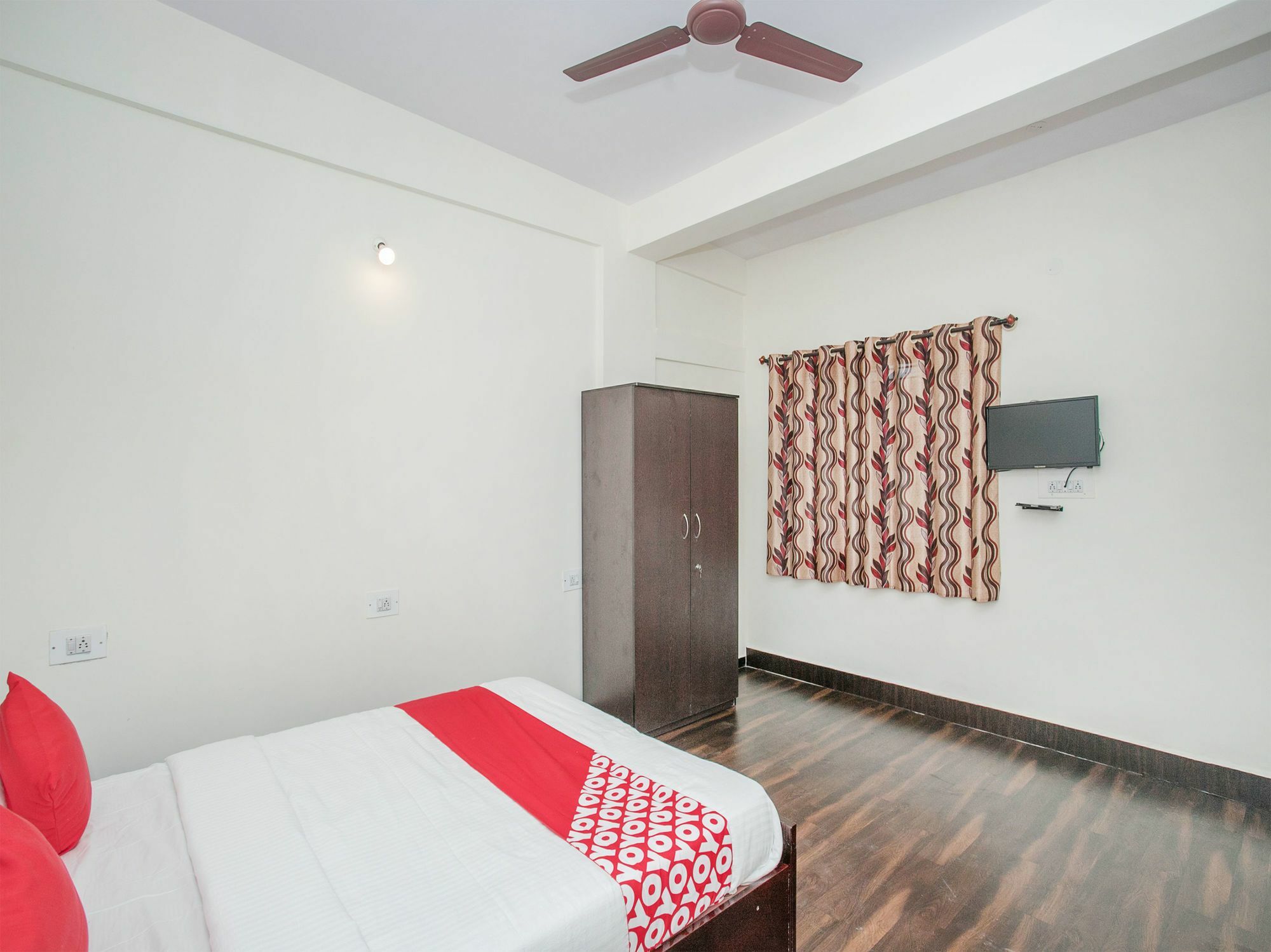 Oyo 14430 Sunshine Grand Otel Bangalore Dış mekan fotoğraf