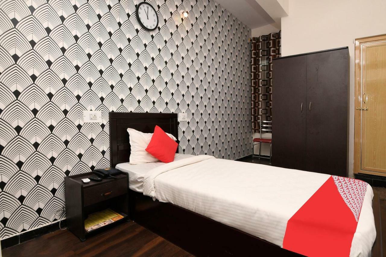 Oyo 14430 Sunshine Grand Otel Bangalore Dış mekan fotoğraf